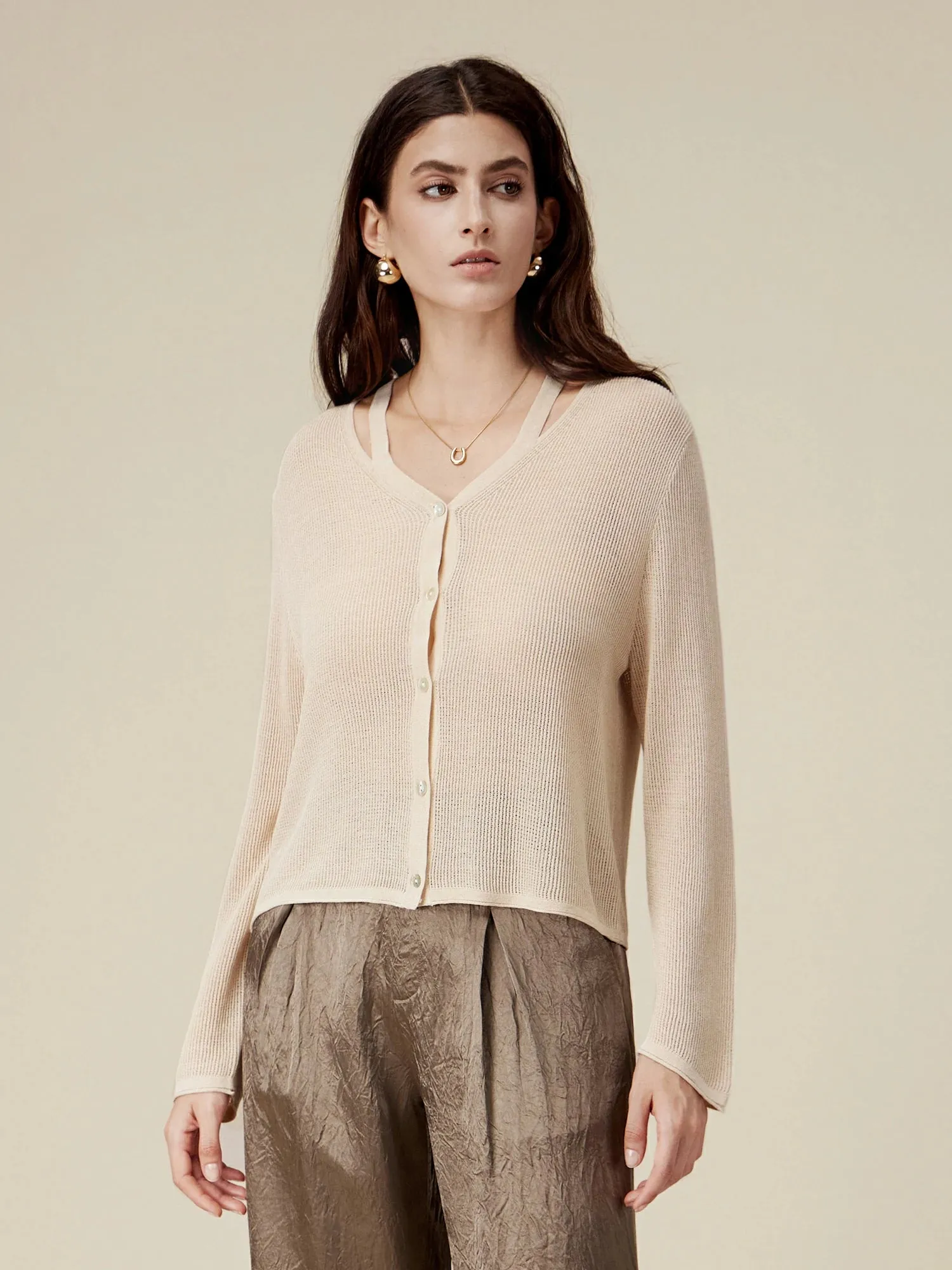 Amoretu Elegant Beige Knit Cardigan