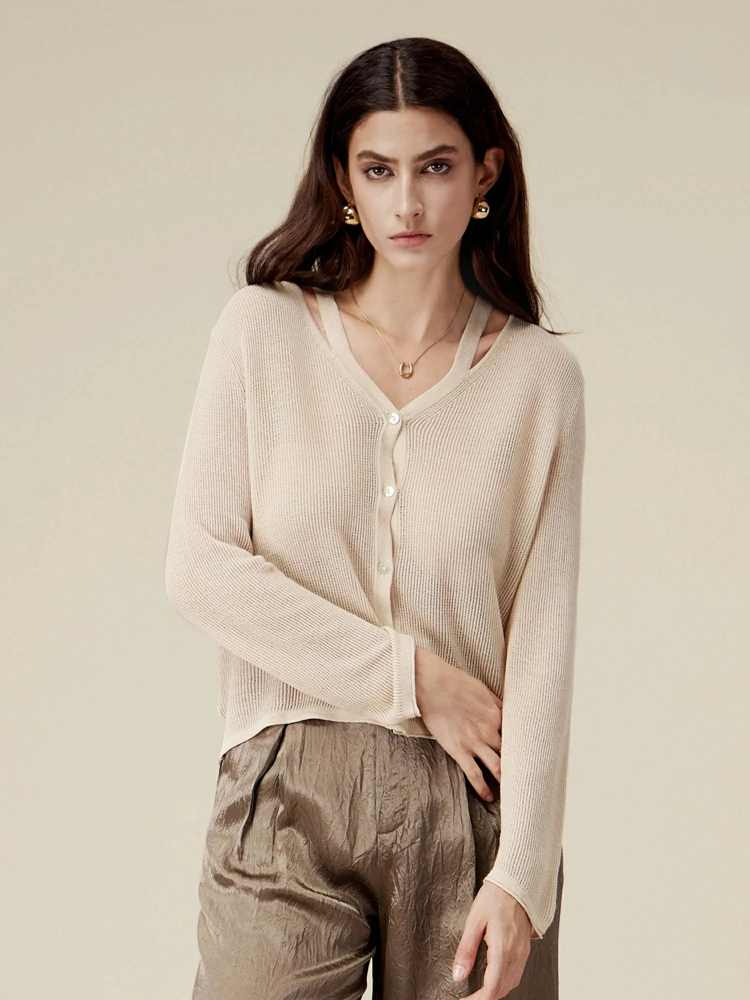 Amoretu Elegant Beige Knit Cardigan