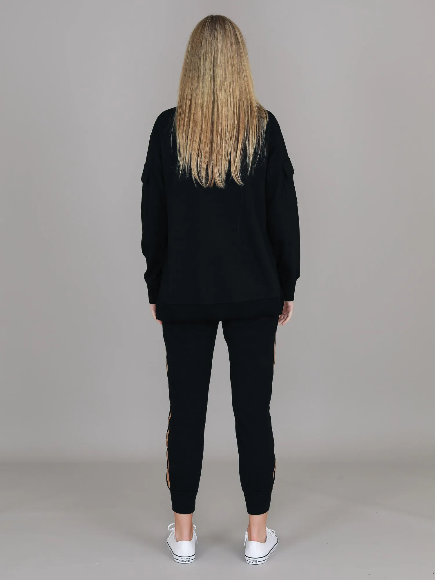 Kingscote Pocket Crewneck Sweatshirt