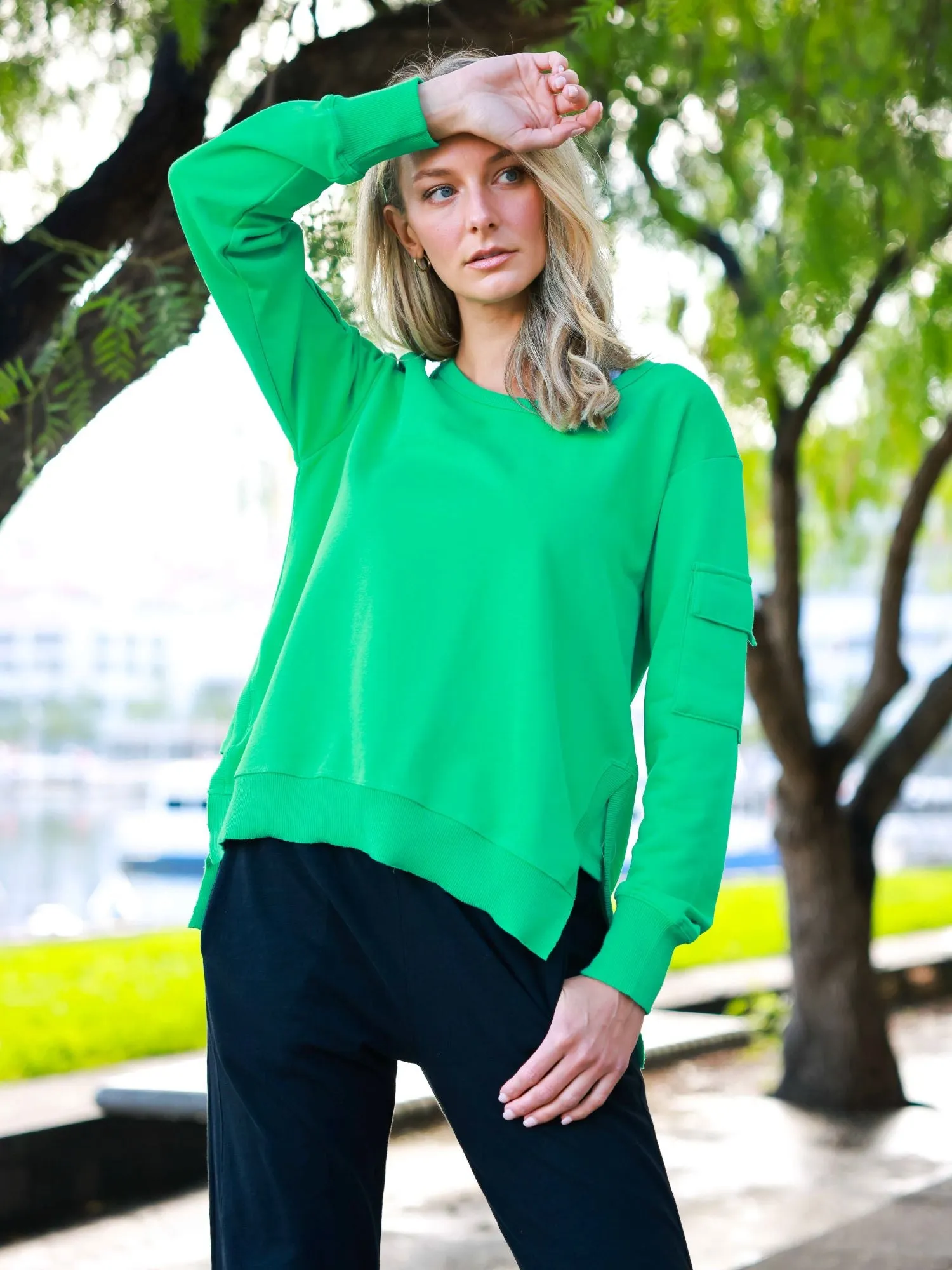 Kingscote Pocket Crewneck Sweatshirt