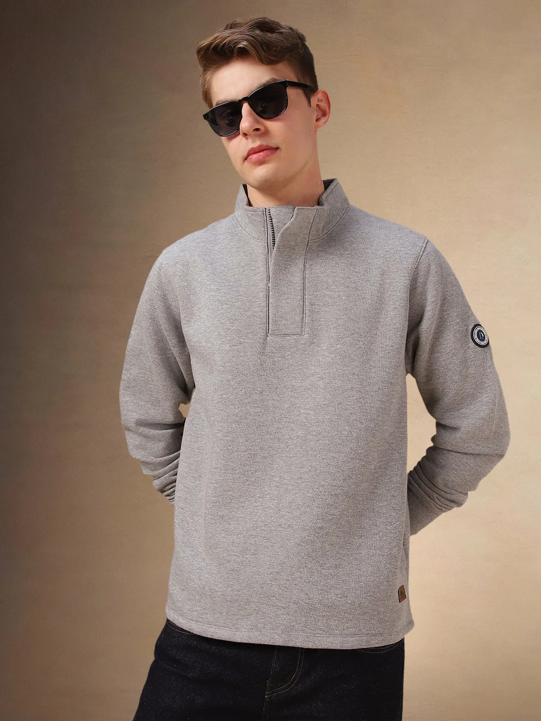 Men's Grey Solid Mock Neck Full Sleeves Sweatshirt