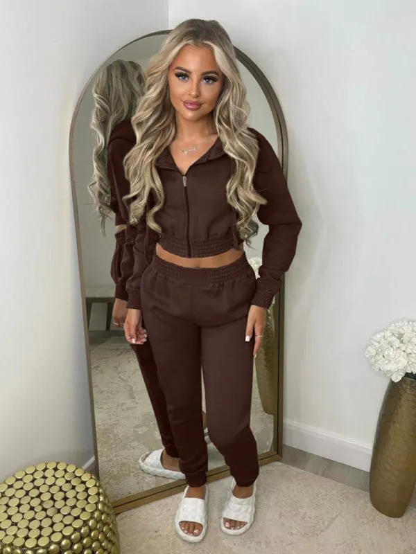 Trendy Cropped Hoodie and Pencil Sweatpants Tracksuit for Casual Days