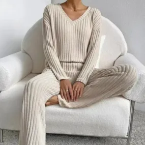 Trendy Ribbed Knit Cozy Set