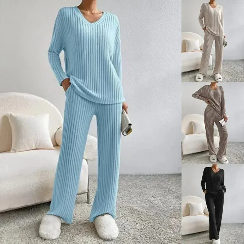 Trendy Ribbed Knit Cozy Set