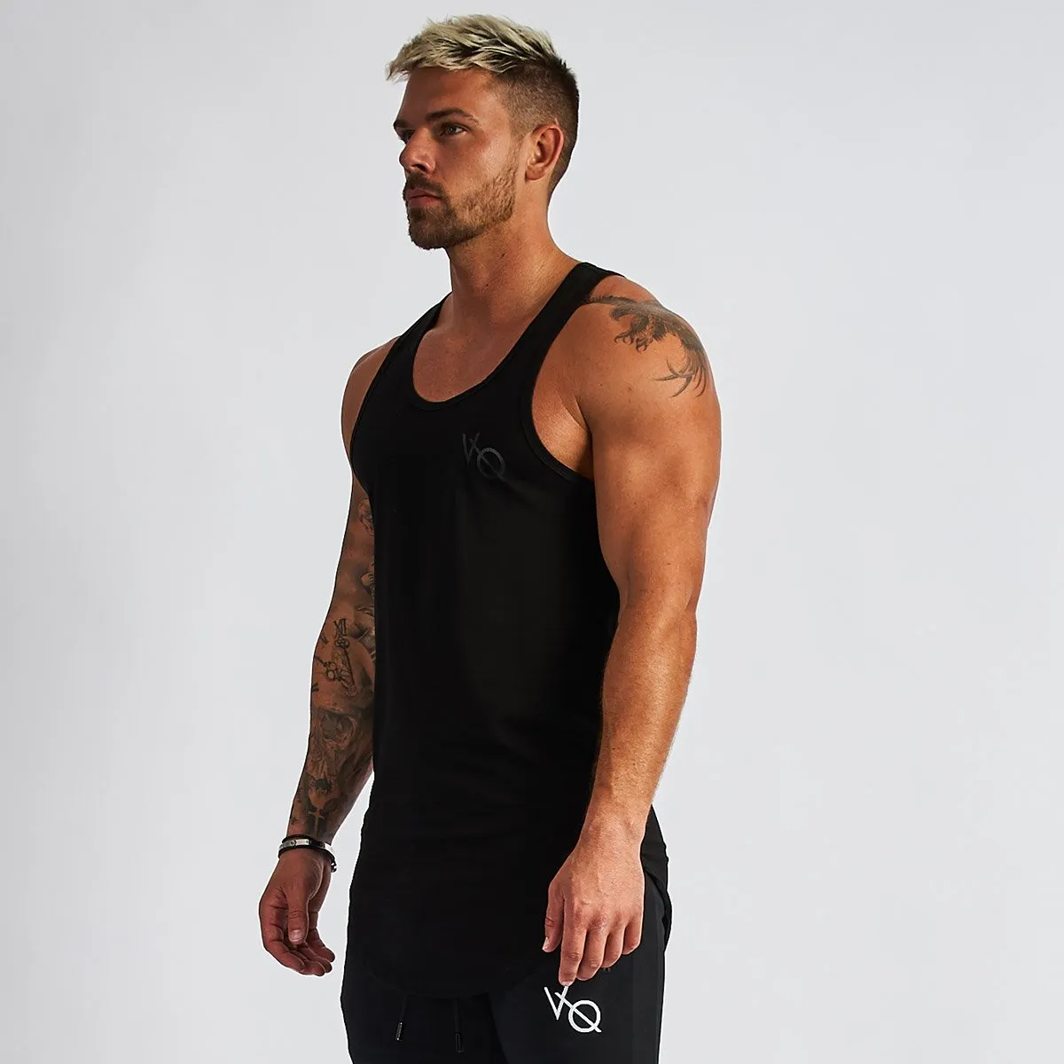 Vanquish Essential SP Blackout Longline Tank